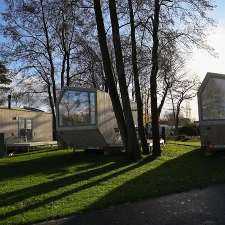Tiny House Pioneer 4 - Tiny Spot Friesland Holiday home *